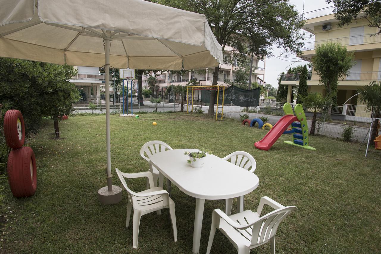 Atira Apart Hotel Olympiakí Aktí Exterior foto